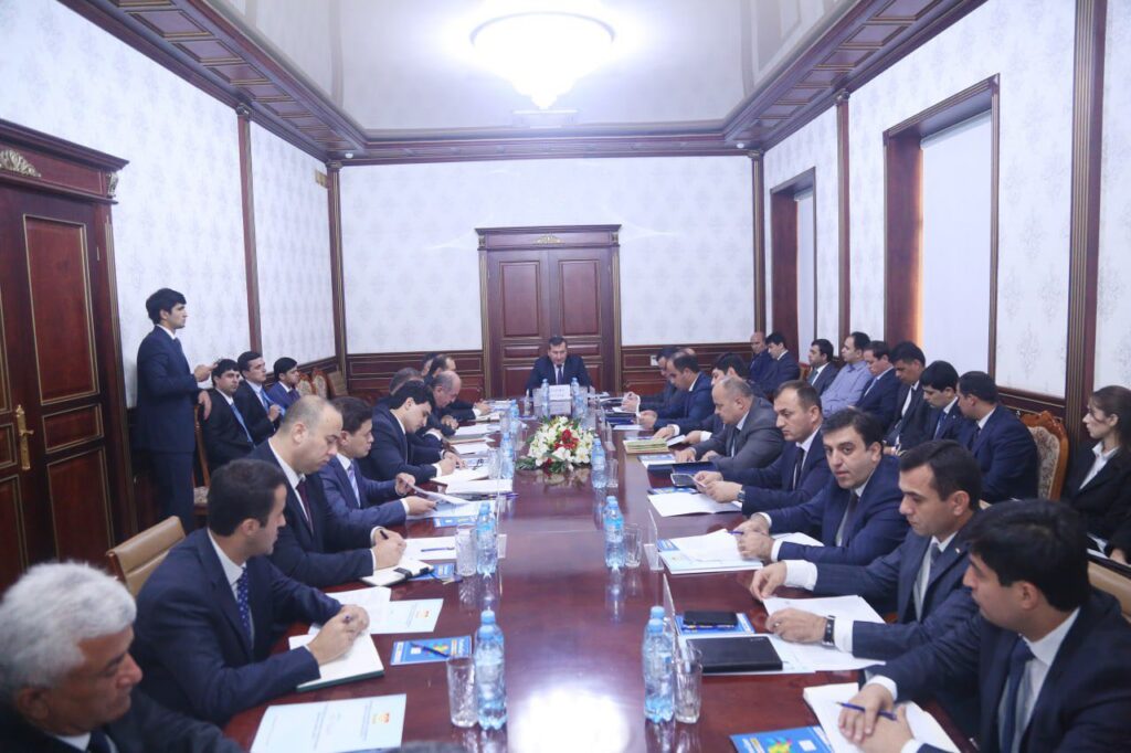 БАРГУЗОРИИ ҶАЛАСАИ КУМИТАИ ТАДОРУКОТ ОИД БА ОМОДАГӢ ВА БАРГУЗОРИИ ФОРУМИ БАЙНАЛМИЛАЛИИ САРМОЯГУЗОРИИ “ДУШАНБЕИНВЕСТ – 2025”